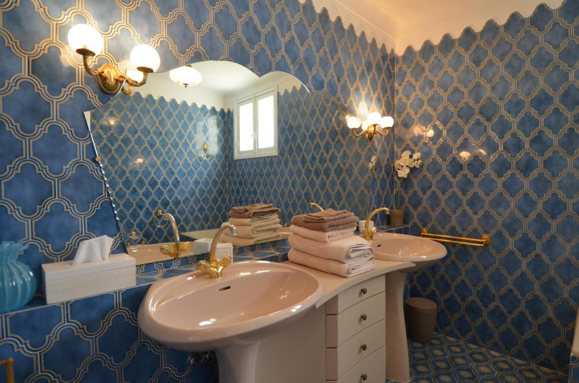 Parc Louisa - Appartement D'Epoque Avec Jardin Et Parking 4 Personnes Le Port De Nicea Zewnętrze zdjęcie